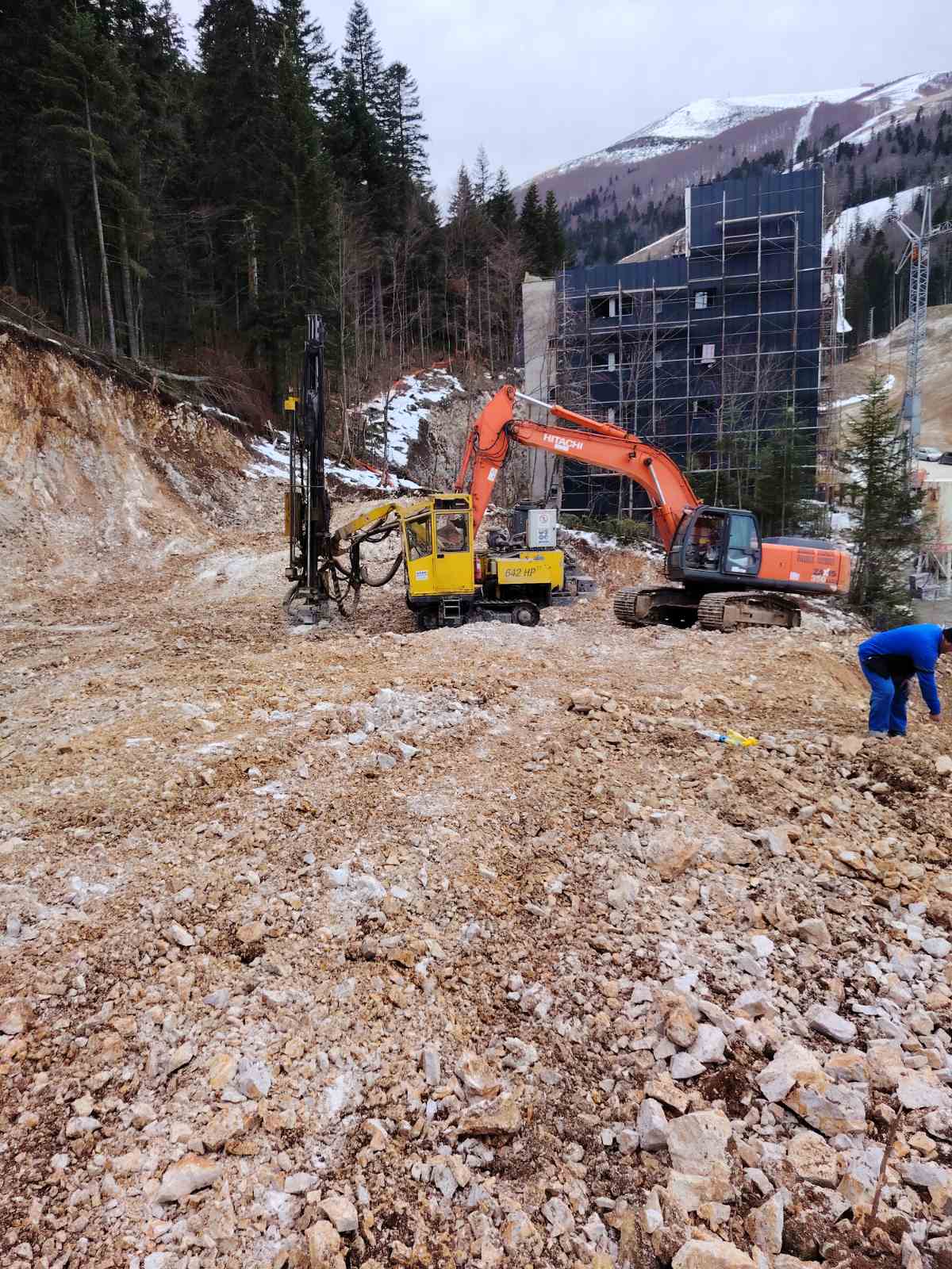 Miniranje i iskop za apartmane na Bjelašnici